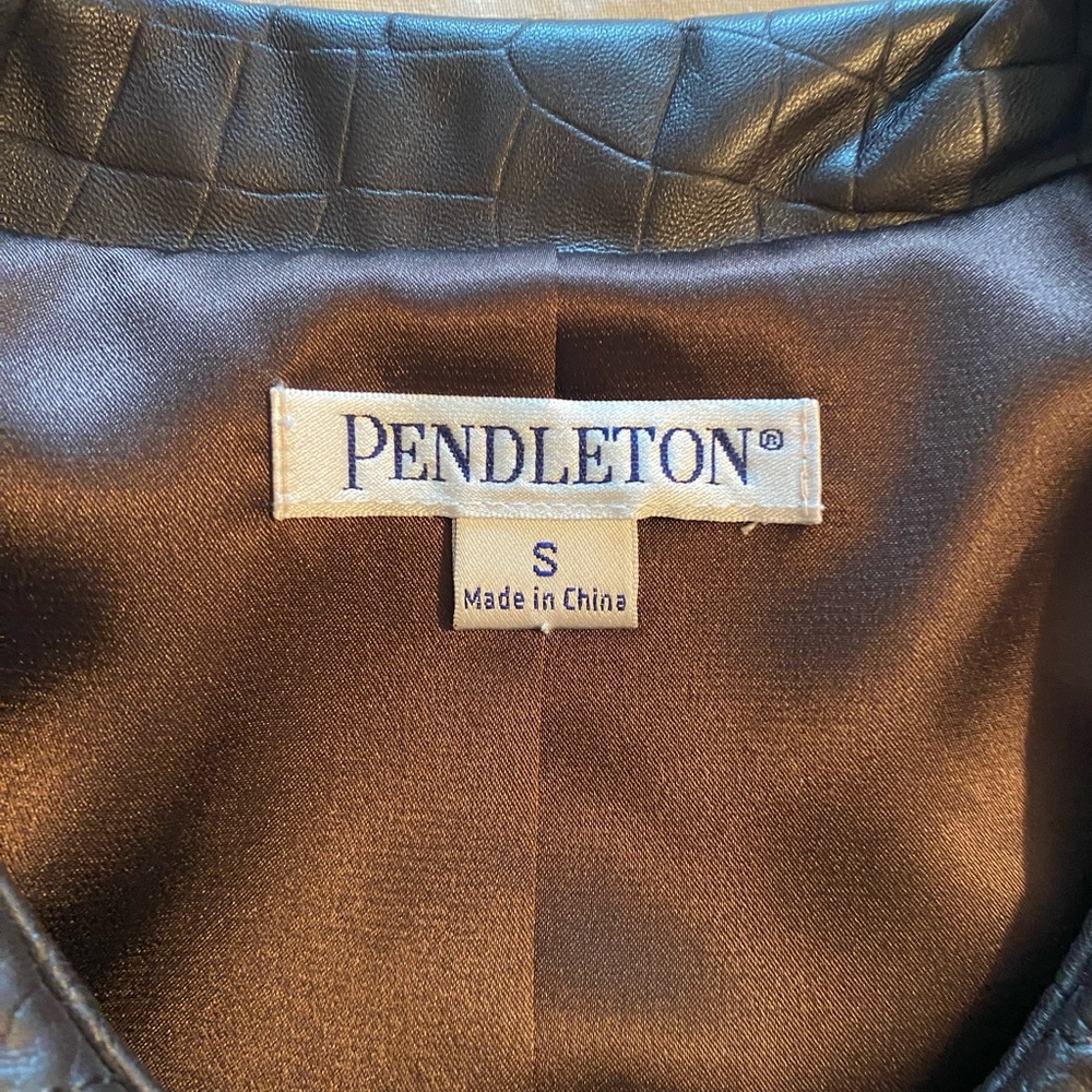 Euc Pendleton Leather Jacket - image 3